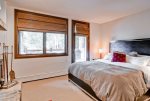 Master Bedroom (California King Bed)